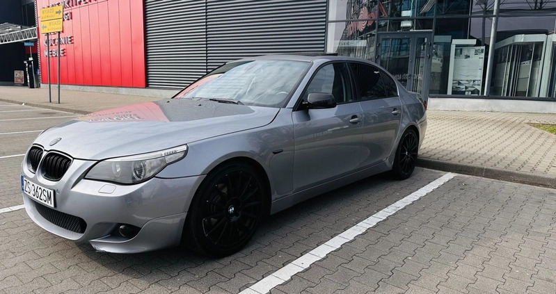 BMW Seria 5 cena 24000 przebieg: 331000, rok produkcji 2004 z Szczecin małe 211